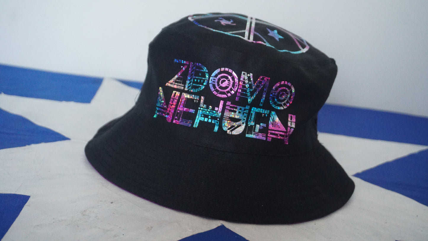 Gorro reversible morado con negro (para mujer)