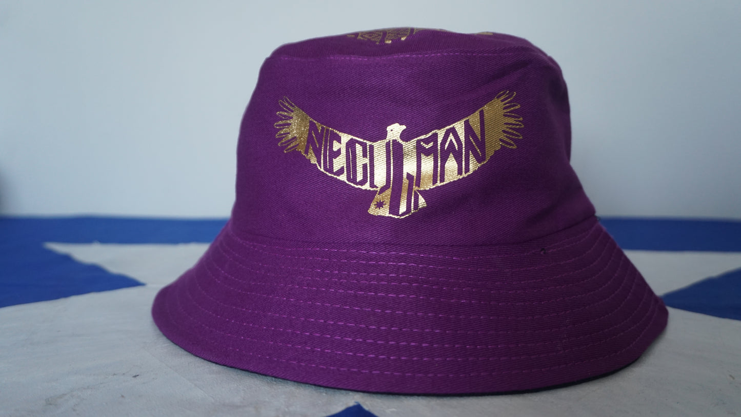 Gorro reversible morado con negro (para mujer)