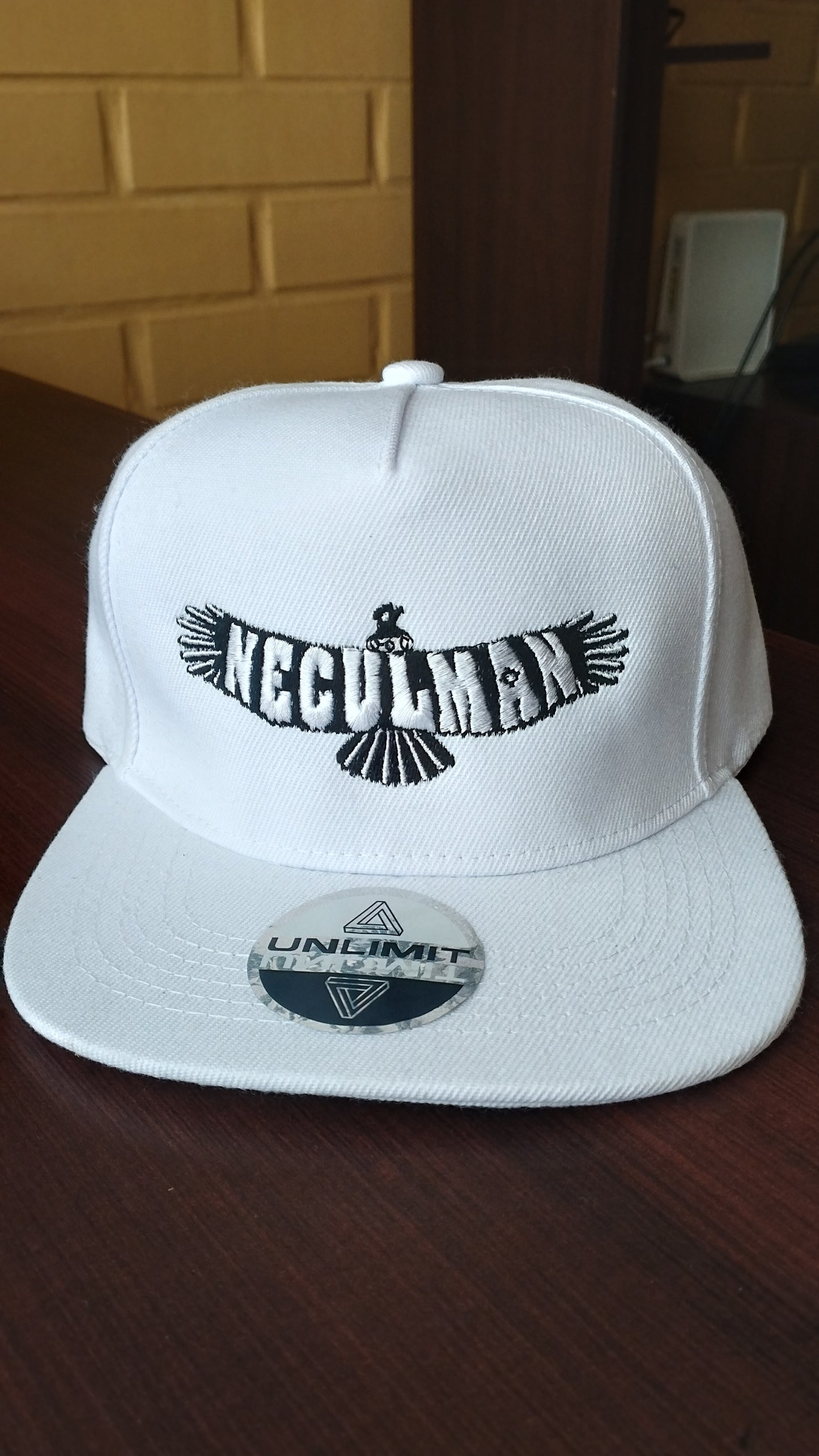 Snapback Neculman Bordado
