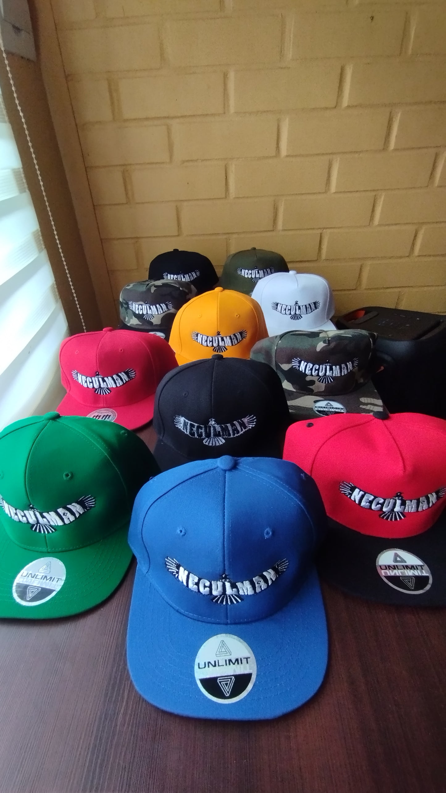 Snapback Neculman Bordado